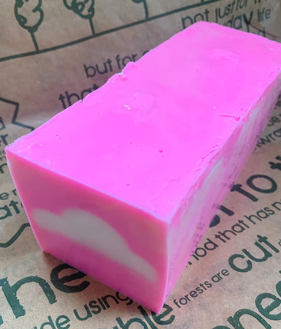 Valentinias Dream Soap (1kg loaf)