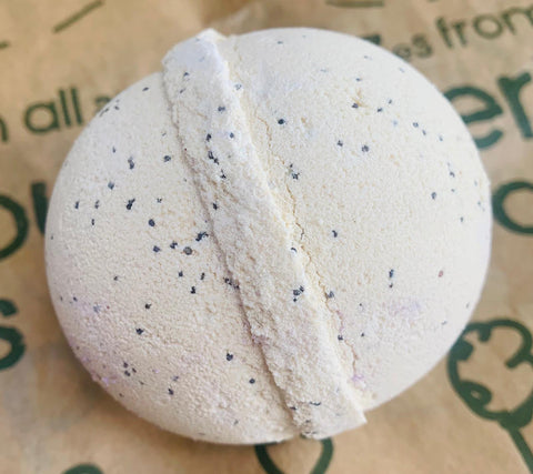 Vanilla and poppy seed with shea butter